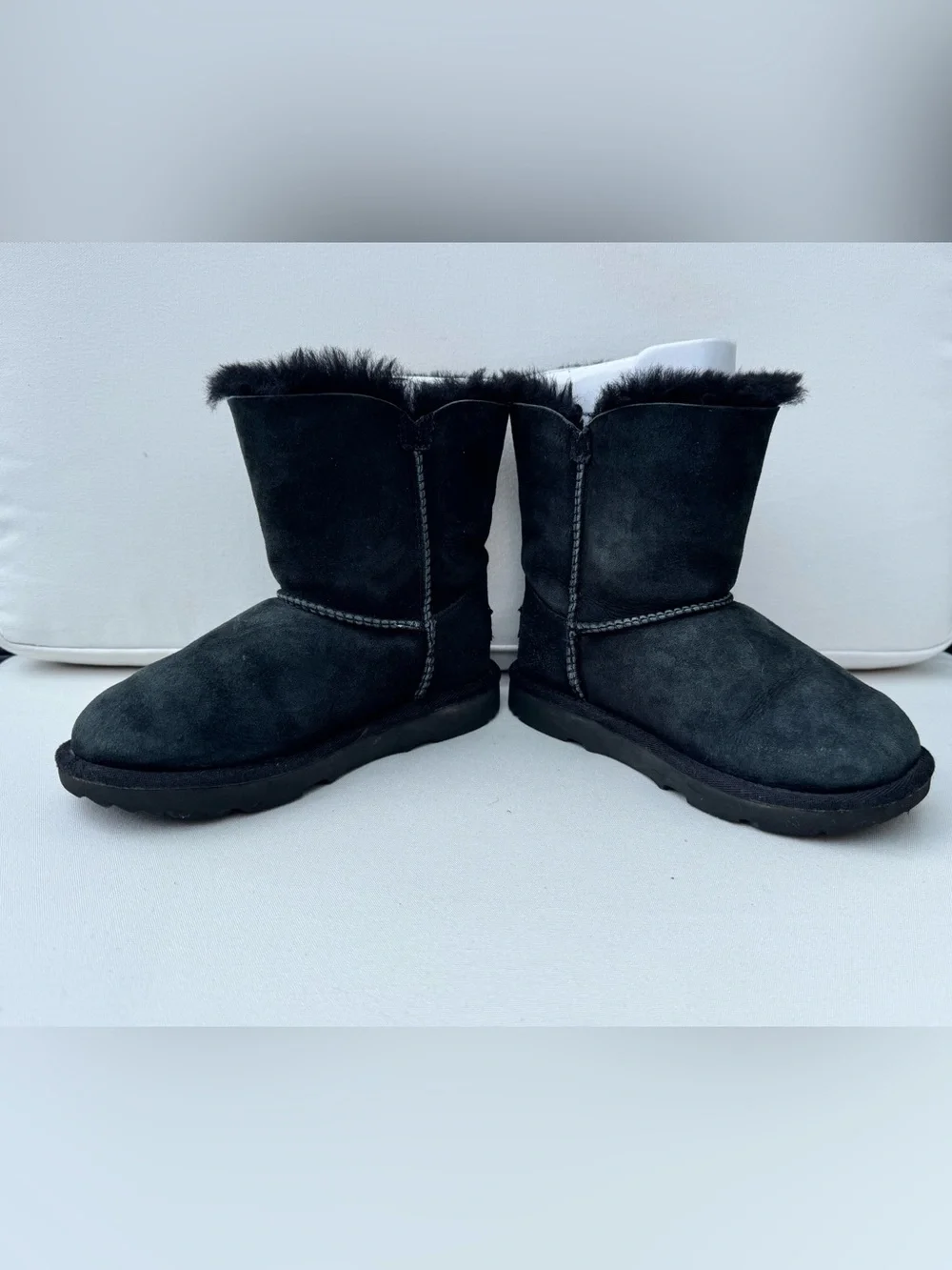 UGG Kids Bailey Button II Boots in Black